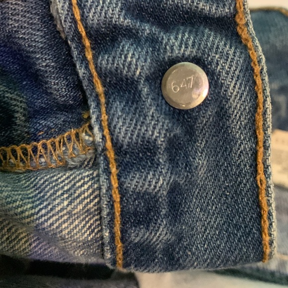 Vintage Levi’s Blue Jean 2” Inseam Hot Short Button Fly size 5 Juniors Womens - Picture 9 of 9